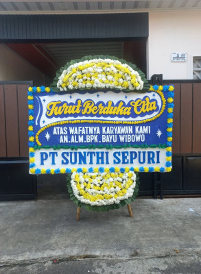 Papan Bunga Duka di Nanga Tayap