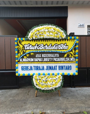 Papan Bunga Duka di Nanga Tayap